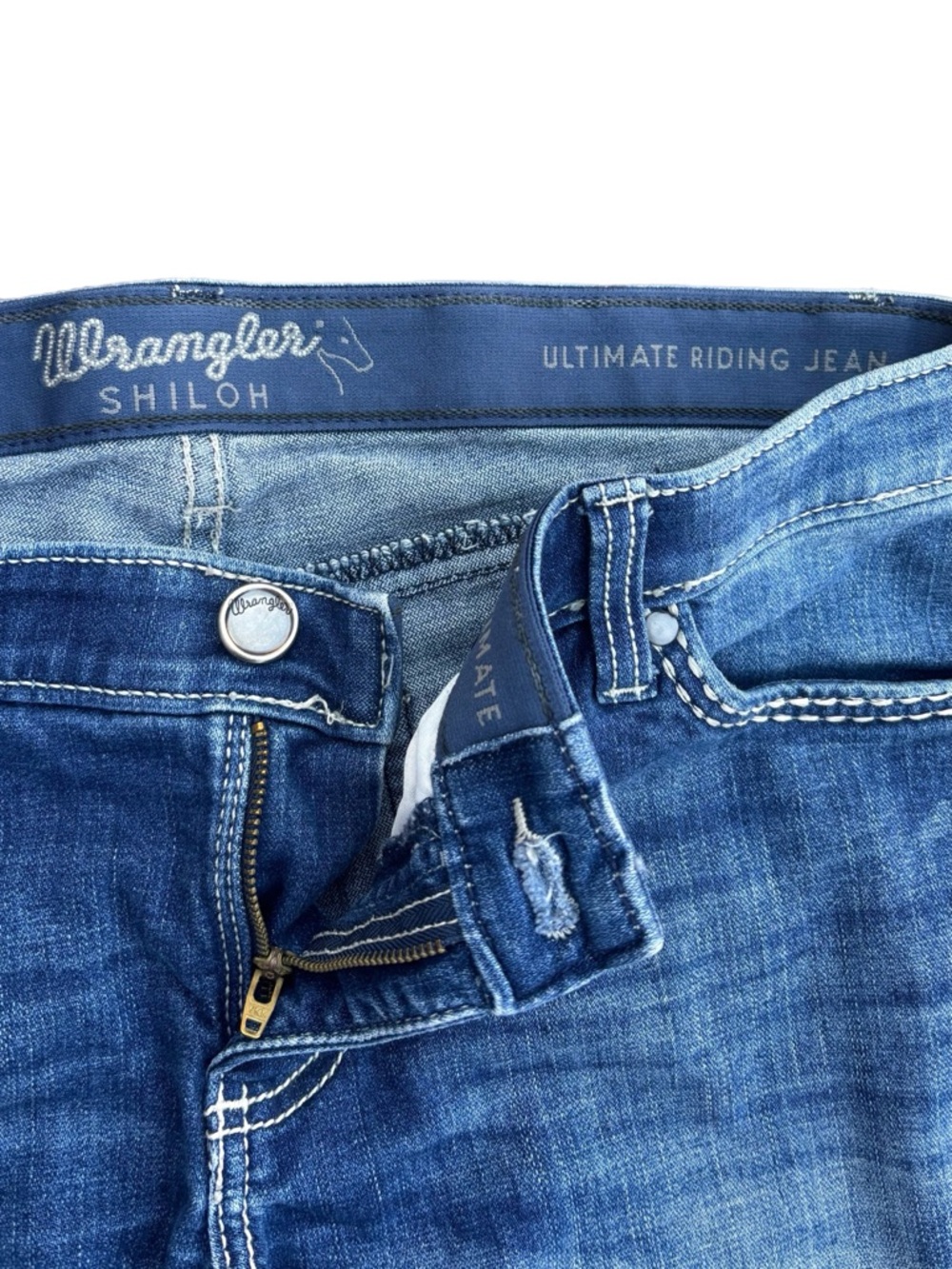 Wrangler | Shiloh Low Rise Blue Denim Bootcut Ultimate Riding Jeans - Picture 2 of 4